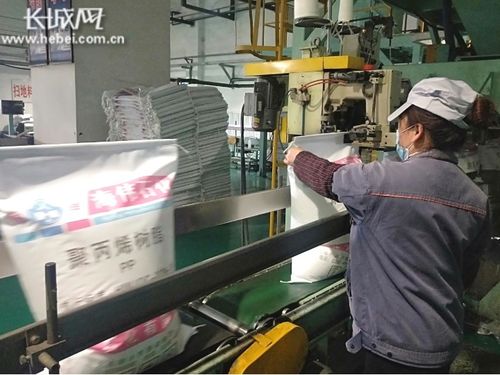 景縣一企業(yè) 火力全開 保障醫(yī)用防護(hù)用品原材料供應(yīng)